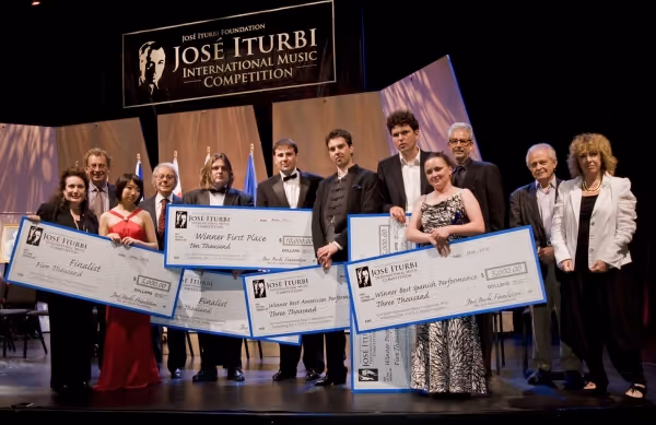 Donelle Dadigan (Co-Founder and President), Daniel Pollack (Chairman Piano Jury),  Cl Photo